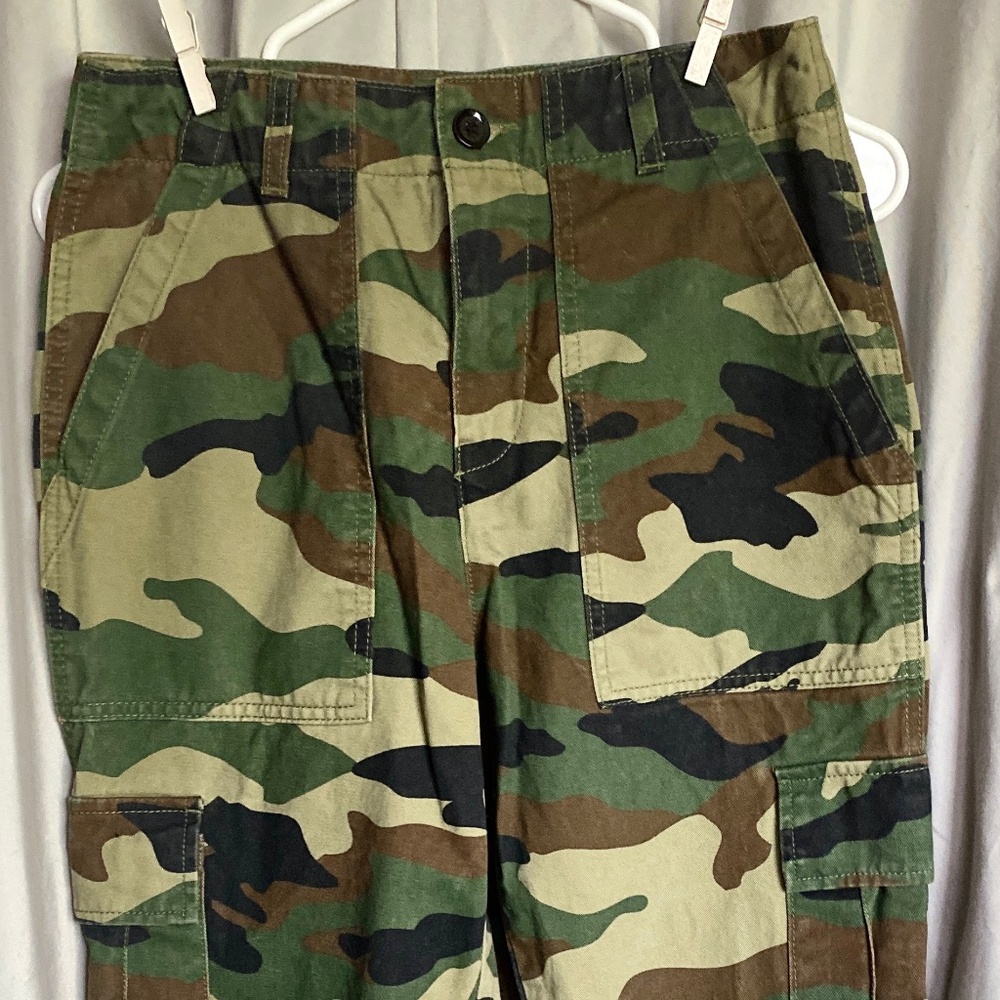 Forever 21 Cargo pants